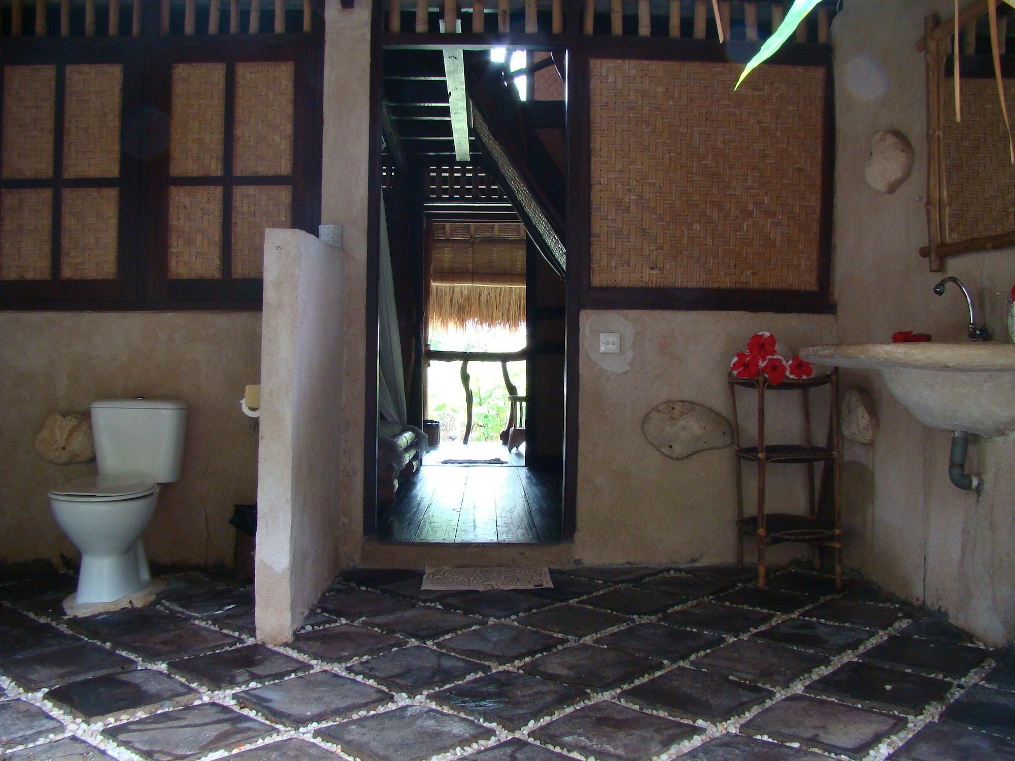 Pecatu Flower Bud Bungalow מראה חיצוני תמונה