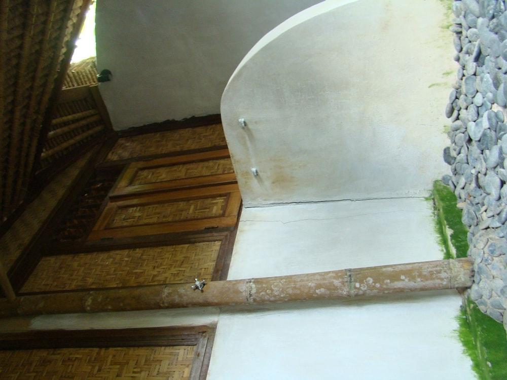 Pecatu Flower Bud Bungalow מראה חיצוני תמונה