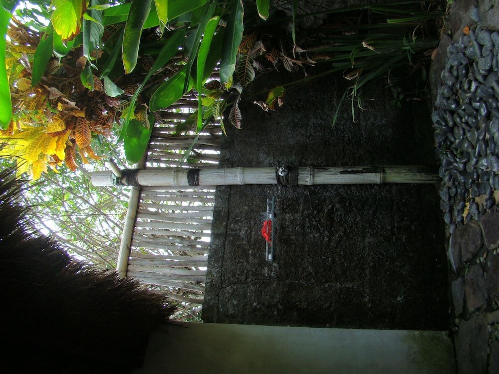 Pecatu Flower Bud Bungalow מראה חיצוני תמונה