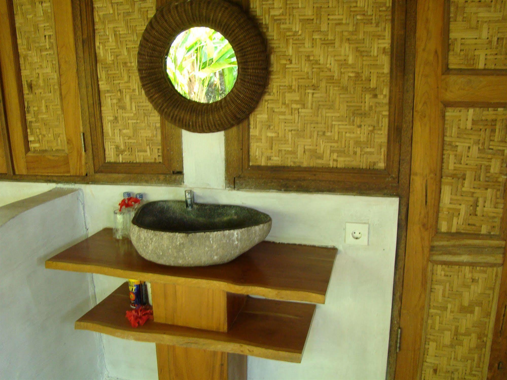 Pecatu Flower Bud Bungalow מראה חיצוני תמונה